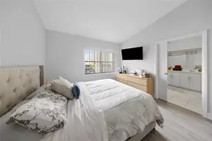 6637 NW 181st Ln, Hialeah, FL 33015 - Photo 28