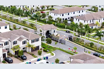 23461 SW 129th Pl #23461, Homestead, FL 33032 - Photo 38