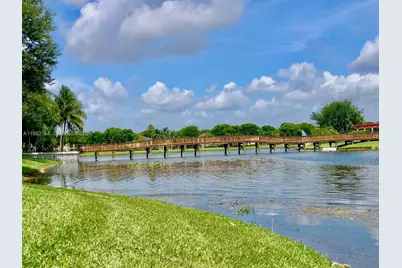 2557 Centergate Dr #103, Miramar, FL 33025 - Photo 42