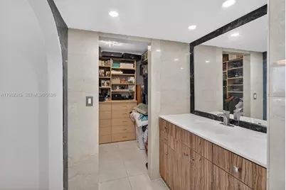 [Address not provided], Miami Beach, FL 33140 - Photo 30