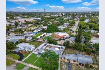 1449 NE 51st St, Pompano Beach, FL 33064 - Photo 24