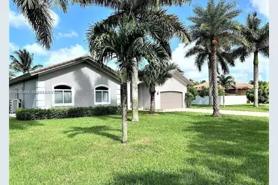 27669 SW 154th Ave, Homestead, FL 33032 - Photo 2