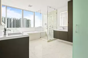 851 NE 1st Ave, Miami, FL 33132 - Photo 16