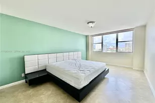 3180 S Ocean Dr, Hallandale Beach, FL 33009 - Photo 14