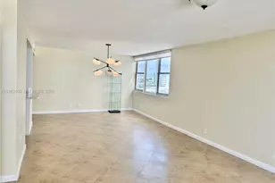 3180 S Ocean Dr, Hallandale Beach, FL 33009 - Photo 58