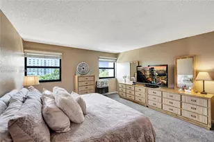 1201 S Ocean Dr, Hollywood, FL 33019 - Photo 30