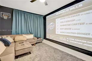 6630 NW 104th Path, Doral, FL 33178 - Photo 6