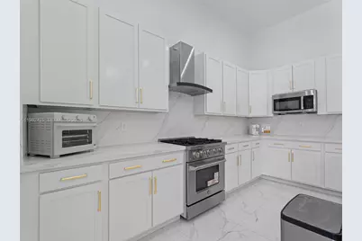 14478 SW 21st St, Miami, FL 33175 - Photo 10