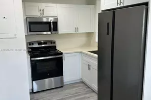 1033 NW 3rd Ave, Fort Lauderdale, FL 33311 - Photo 1