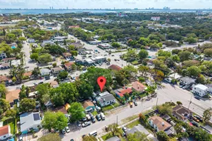 6223 NW Miami Pl, Miami, FL 33150 - Photo 22