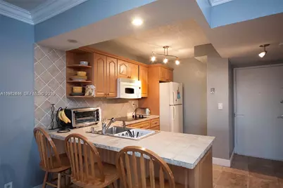 1455 N Treasure Dr #5E, North Bay Village, FL 33141 - Photo 10