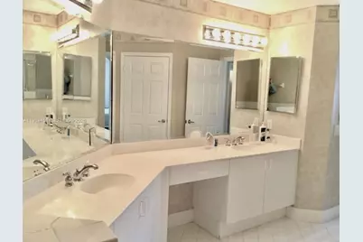 11210 NW 73rd Ter #11210, Doral, FL 33178 - Photo 12