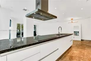 2950 NE 188th St, Aventura, FL 33180 - Photo 6