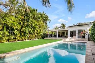 540 SW 27th Rd, Miami, FL 33129 - Photo 2