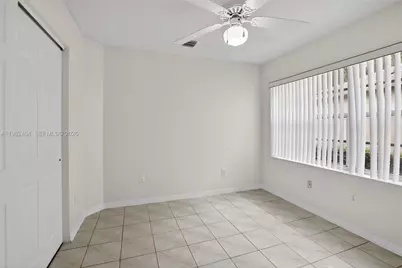 1281 NW 170th Ave, Pembroke Pines, FL 33028 - Photo 22