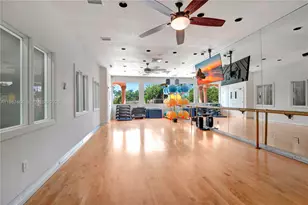 1281 NW 170th Ave, Pembroke Pines, FL 33028 - Photo 54