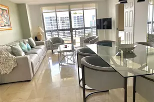 3500 Mystic Pointe Dr, Aventura, FL 33180 - Photo 2