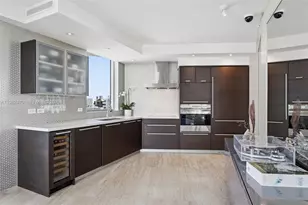1445 16th St, Miami Beach, FL 33139 - Photo 10