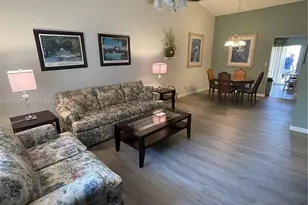 8042 SE Villa Cir, Hobe Sound, FL 33455 - Photo 2