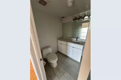 10220 SW 77th Ct, Miami, FL 33156 - Photo 10