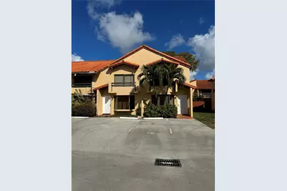 10220 SW 77th Ct, Miami, FL 33156 - Photo 1