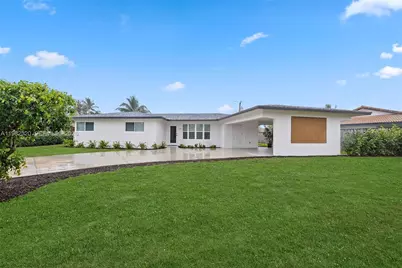 437 NW 13th Dr, Boca Raton, FL 33486 - Photo 1