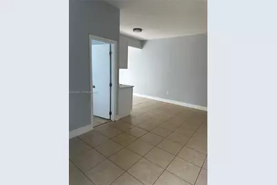 11440 SW 47th St #Rear, Miami, FL 33165 - Photo 4