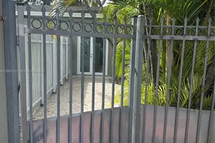 11440 SW 47th St, Miami, FL 33165 - Photo 2