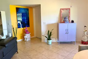 100 SW 130th Terrace, Pembroke Pines, FL 33027 - Photo 6