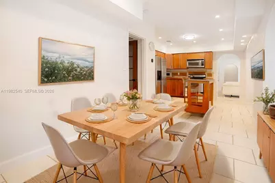 100 SW 26th Rd, Miami, FL 33129 - Photo 20