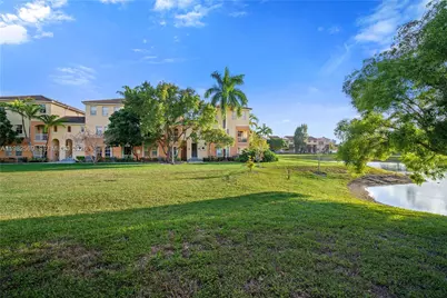 10242 NW 7th St #209, Miami, FL 33172 - Photo 2