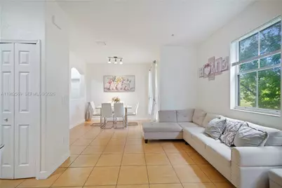 10242 NW 7th St #209, Miami, FL 33172 - Photo 14