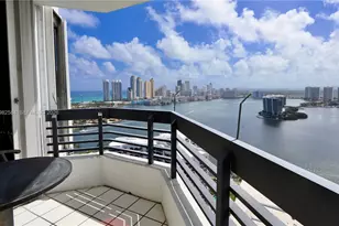 3500 Mystic Pointe Dr, Aventura, FL 33180 - Photo 26