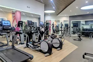 3610 Yacht Club Dr, Aventura, FL 33180 - Photo 14