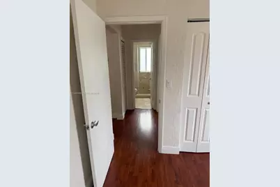 1015 NE 112th St, Biscayne Park, FL 33161 - Photo 16