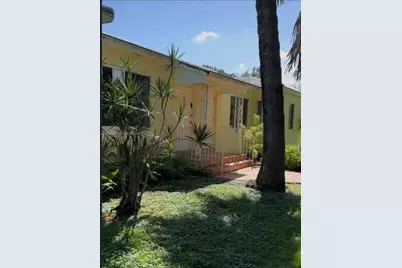 1015 NE 112th St, Biscayne Park, FL 33161 - Photo 6