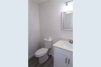 365 NE 125th St #409, North Miami, FL 33161 - Photo 2