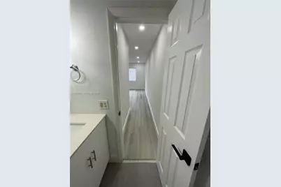 365 NE 125th St #409, North Miami, FL 33161 - Photo 16