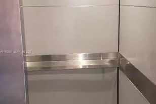 365 NE 125th St, North Miami, FL 33161 - Photo 22