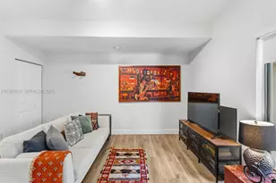 2400 Brickell Ave, Miami, FL 33129 - Photo 18