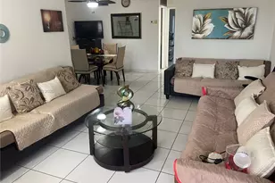 175 NE 203rd Terrace, Miami Gardens, FL 33179 - Photo 4