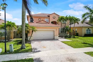 2022 SE 18th St, Homestead, FL 33035 - Photo 2