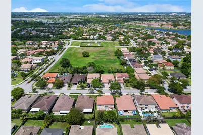 2022 SE 18th St, Homestead, FL 33035 - Photo 24