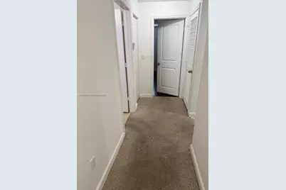 424 NE 194th Ter, Miami, FL 33179 - Photo 6