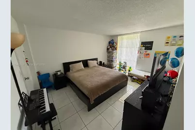 210 172nd St #529, Sunny Isles Beach, FL 33160 - Photo 2