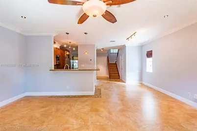 16061 Emerald Cove Rd #16061, Weston, FL 33331 - Photo 12