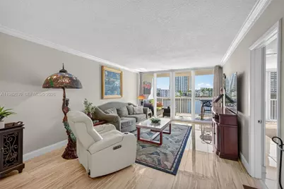 121 Golden Isles Dr #205, Hallandale Beach, FL 33009 - Photo 12