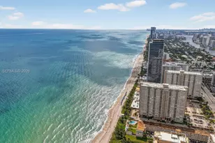 121 Golden Isles Dr, Hallandale Beach, FL 33009 - Photo 88