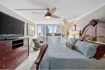 121 Golden Isles Dr #205, Hallandale Beach, FL 33009 - Photo 6