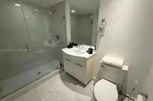 495 Brickell Ave, Miami, FL 33131 - Photo 20